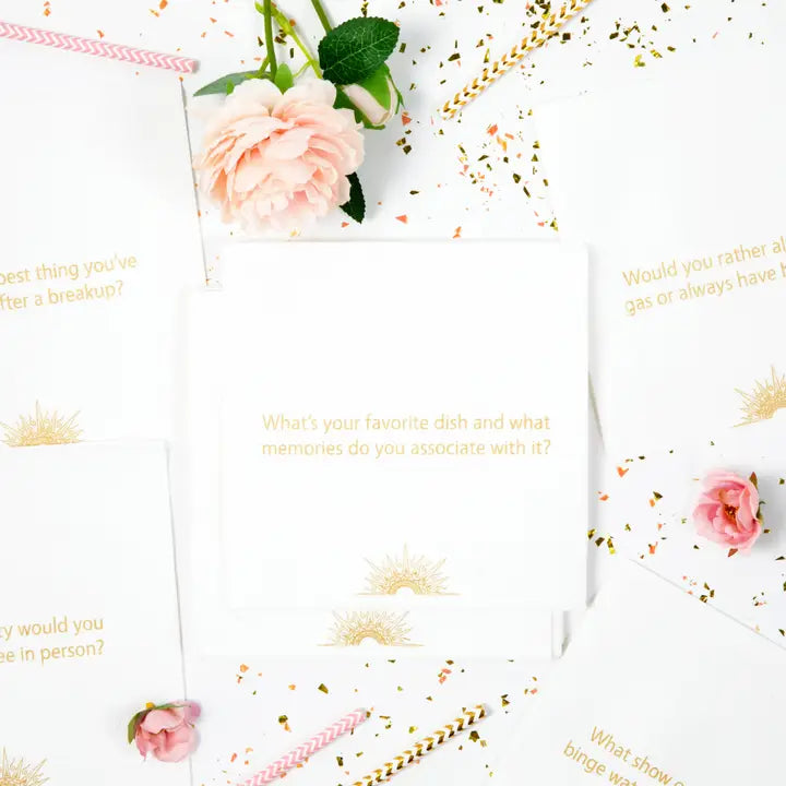 White and Gold CONVOKINS® Everyday Conversation Starter Cocktail Napkins